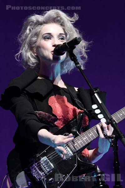 ST VINCENT - 2014-02-18 - PARIS - La Cigale - 